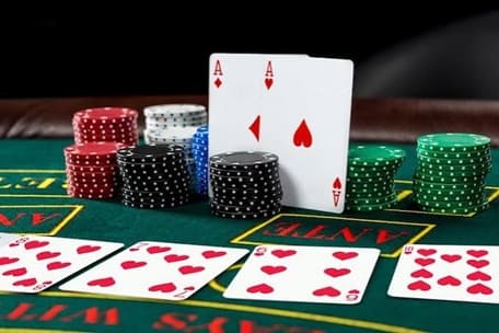 texas hold ’em 토큰하이로우 basics for amateurs.